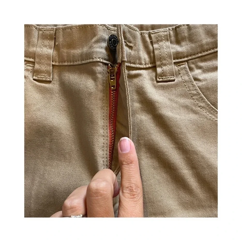 Wrangler Straight Leg Husky 10 Tan Jeans New with Tags​
